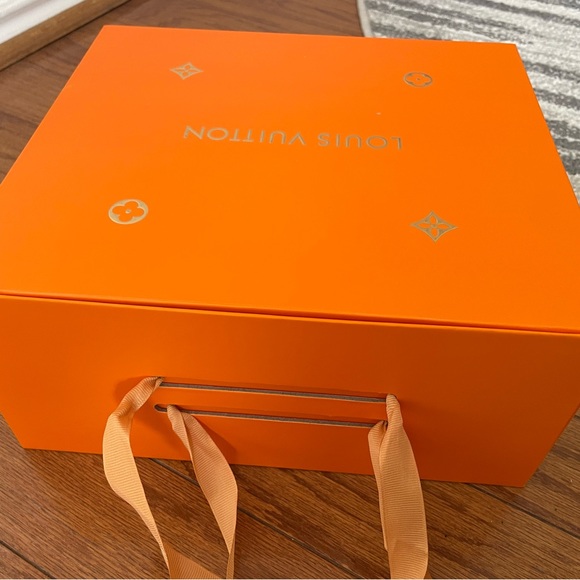 AUTHENTIC - LUXURY DESIGNER BOXES - Picture 14 of 14